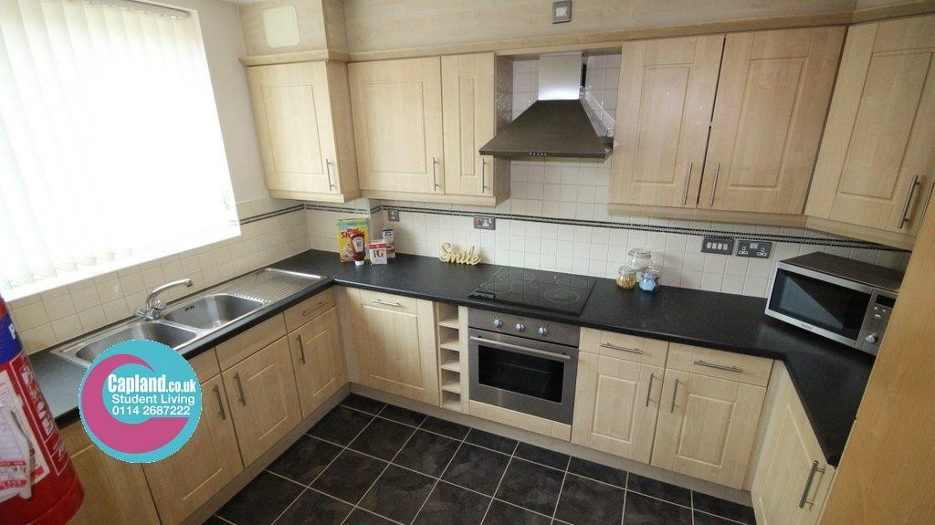 Kitchen at 11 Broom Street Kitchen at 11 Broom Street